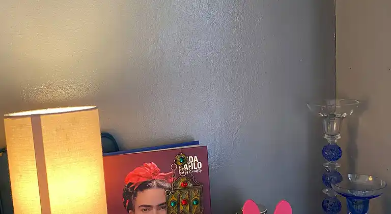 Cosy Eiffel Tower Design Studio