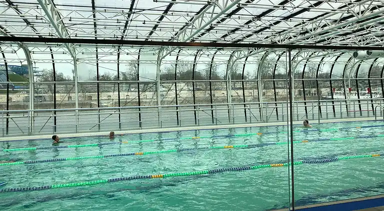 Cosy Eiffel Tower Design Studio