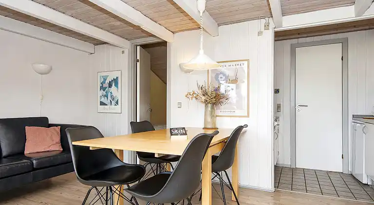 3 rom,2 nivå,Standard