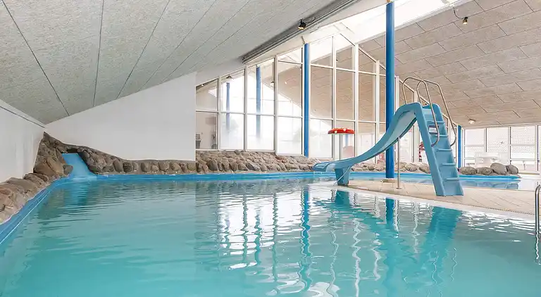 3 rom,2 nivå,Standard