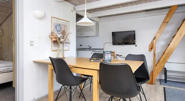 3 rom,2 nivå,Standard