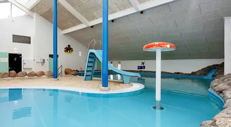 3 rom,2 nivå,Standard