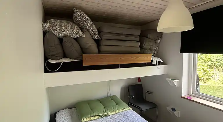 Hyggeligt sommerhus tæt på stranden