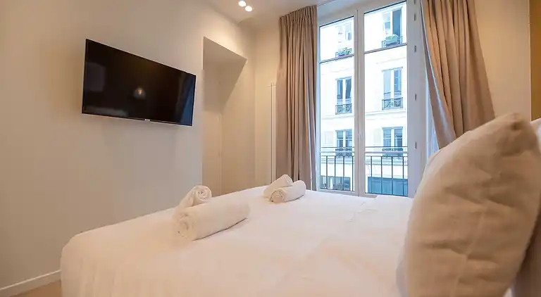 Apartment in Faubourg-Montmartre