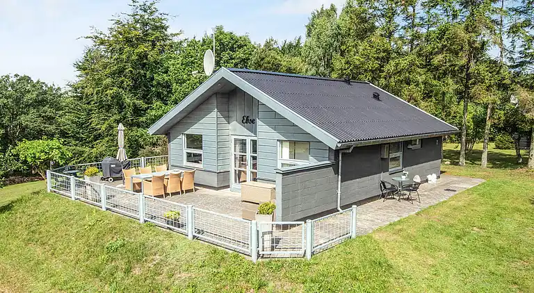 Holiday home in Allingåbro