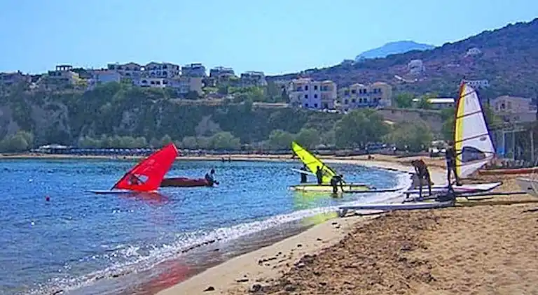 Dream 1 -traditional House With Pool To Share