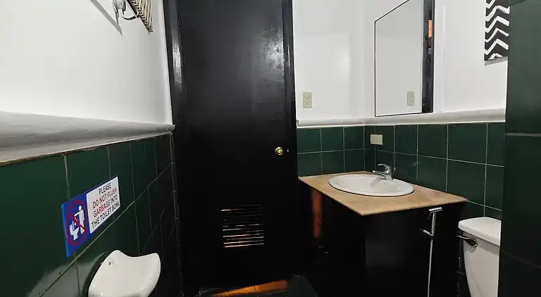 Entfliehen Sie nach LuxHomme, Ihrem geräumigen Refugium im