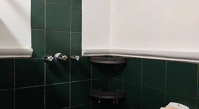 Entfliehen Sie nach LuxHomme, Ihrem geräumigen Refugium im