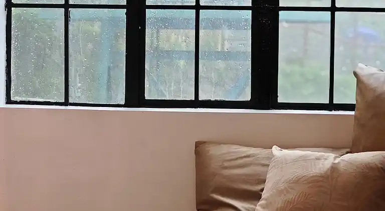 Entfliehen Sie nach LuxHomme, Ihrem geräumigen Refugium im