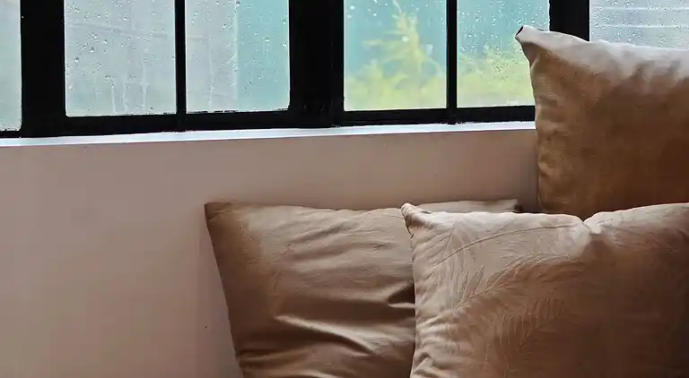 Entfliehen Sie nach LuxHomme, Ihrem geräumigen Refugium im