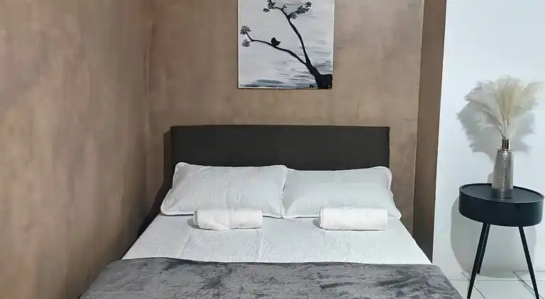 Entfliehen Sie nach LuxHomme, Ihrem geräumigen Refugium im