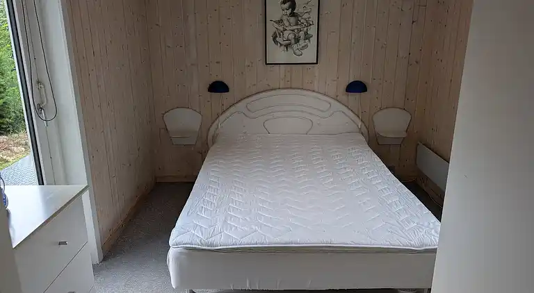 Charmantes Ferienhaus mit großem Garten