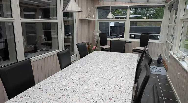 Charmantes Ferienhaus mit großem Garten