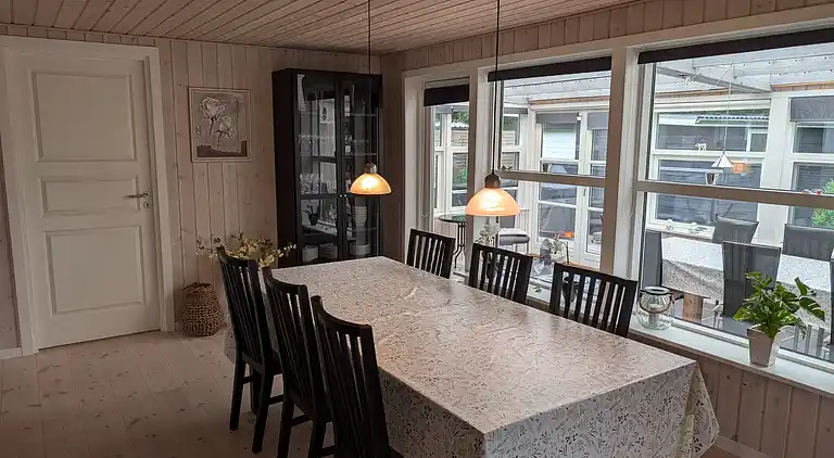 Charmantes Ferienhaus mit großem Garten