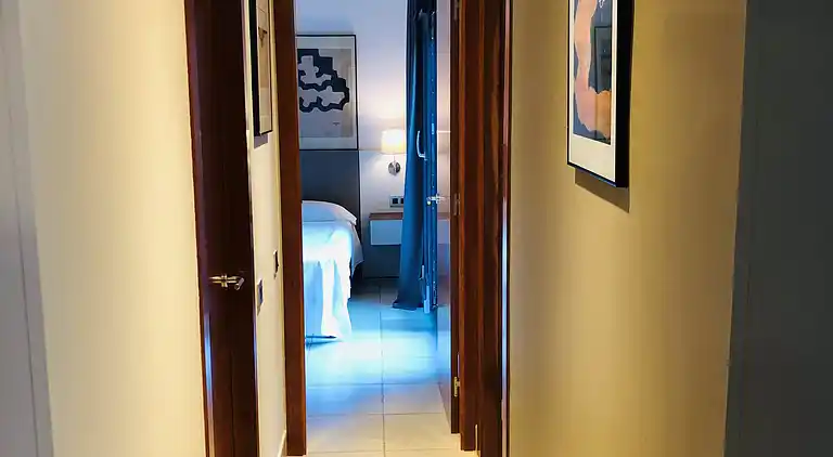 BOLIG TÆT PÅ STRAND MED POOL OG  TÆT PÅ PORT AVENTURA