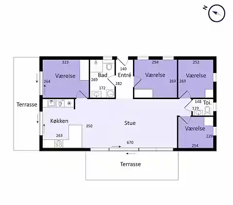 Stilfuldt sommerhus nær strand, klint og havneliv