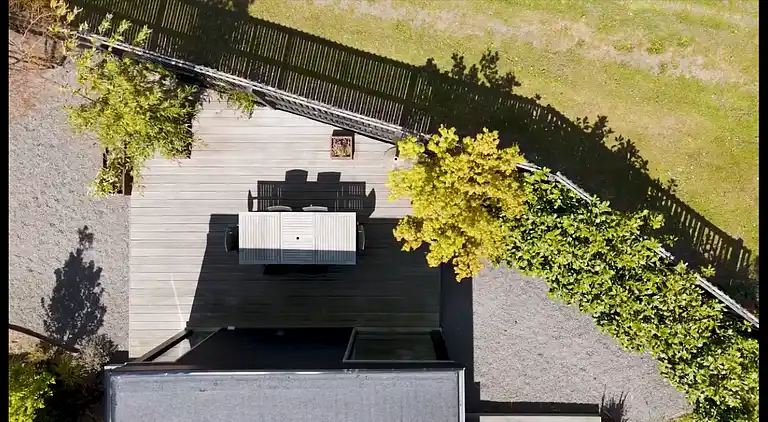 Lyxigt sommarhus på vacker skogsmark