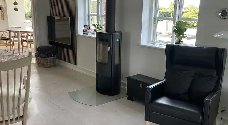 Luksuriøs landejendom midt i natur med welness