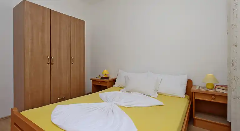 Two bedroom apartment with terrace and sea view Dramalj,