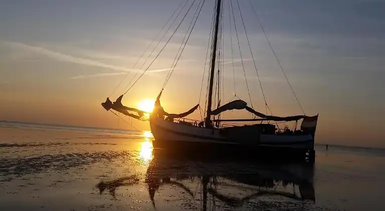 Houseboat in Volendam