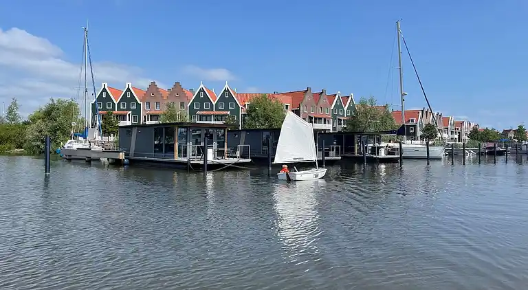 Houseboat in Volendam