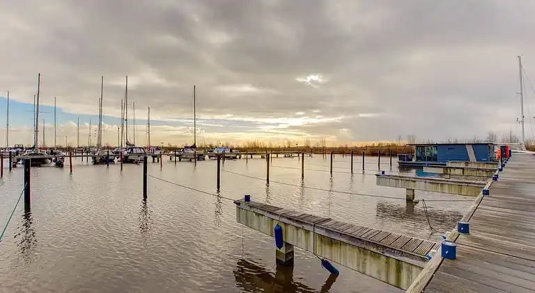 Houseboat in Volendam