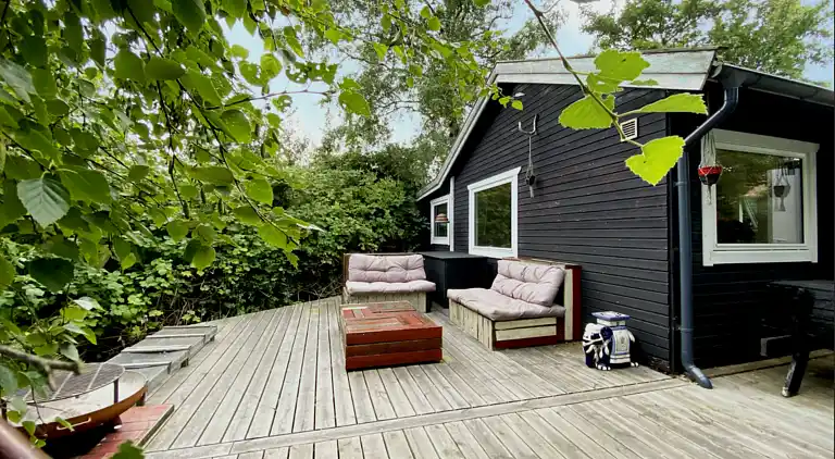  Charmantes Haus mit großer privater Terrasse