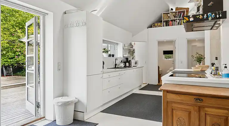 Moderne hus til kip med udespa og sauna 