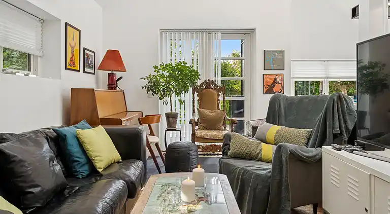 Moderne hus til kip med udespa og sauna 