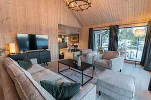 Lodge at ski centre, crosscountry trail, sauna