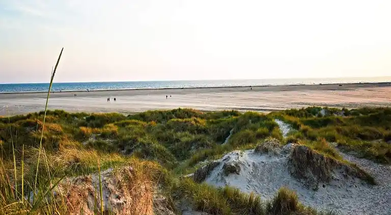 Semesterbostad vid Rindby Strand