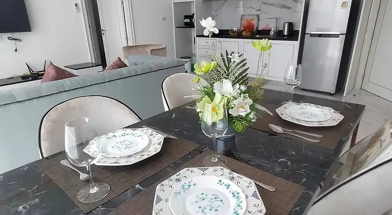 Elegant 2 Bed Room Near To Beach - Luxury Stay