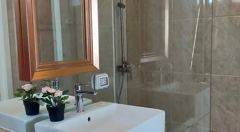 Elegant 2 Bed Room Near To Beach - Luxury Stay