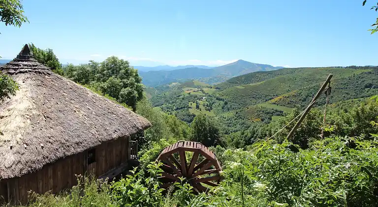 Farm house in Castrotañe