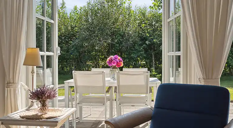 Friedliches Ferienhaus in malerischer Umgebung