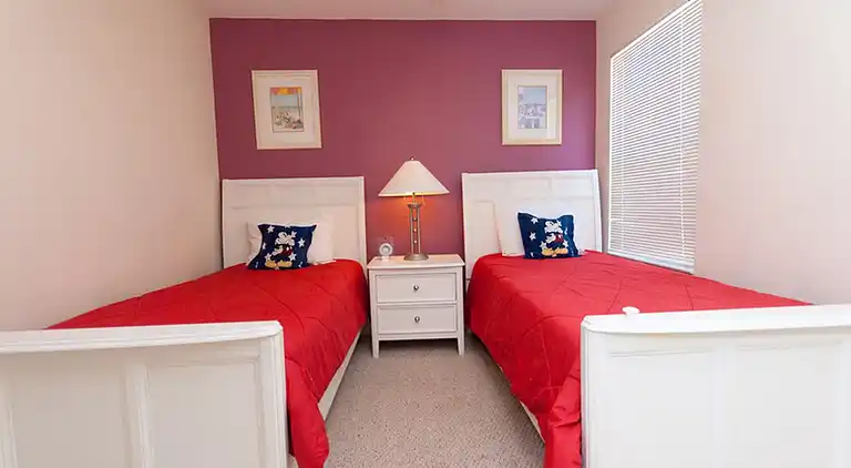 Executive-Haus mit 5 Schlafzimmern und Pool und Spielzimmer