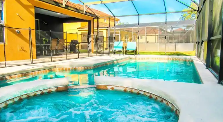 Executive-Haus mit 5 Schlafzimmern - Privater Pool und Spa