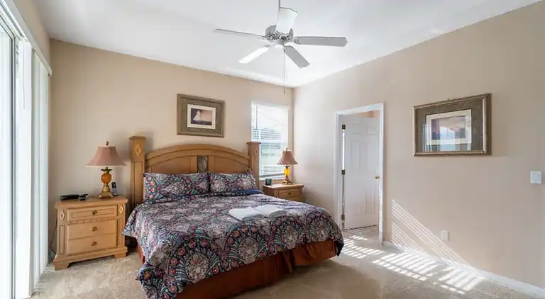 Executive Home mit 5 Schlafzimmern, privatem Pool und Spa