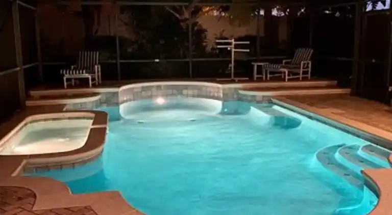 Executive-Haus mit 4 Schlafzimmern - Privater Pool und Spa