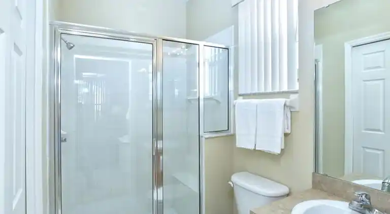 Executive-Haus mit 4 Schlafzimmern, privatem Pool und Spa