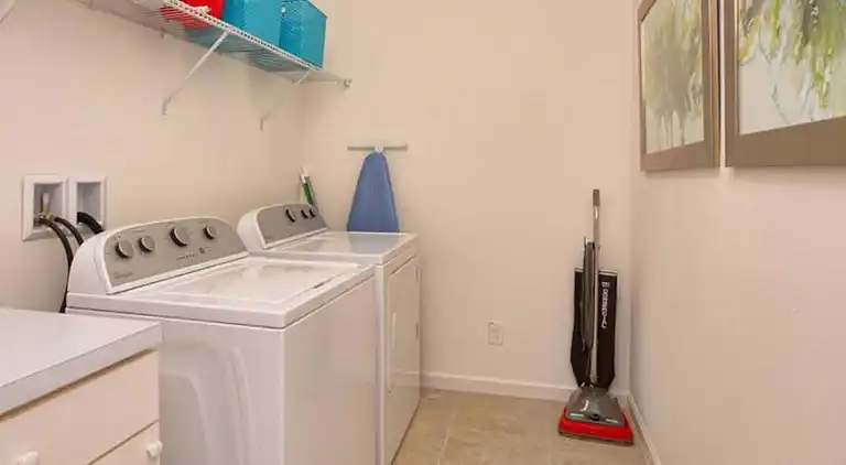 Executive-Haus mit 4 Schlafzimmern, privatem Pool und Spa