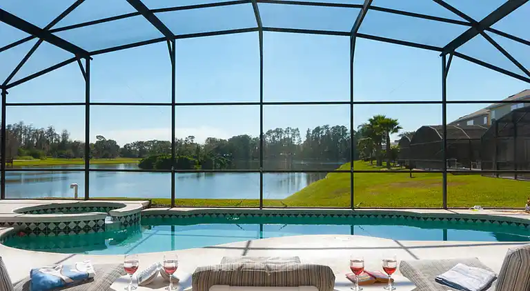 Executive-Haus mit 4 Schlafzimmern - Privater Pool und Spa