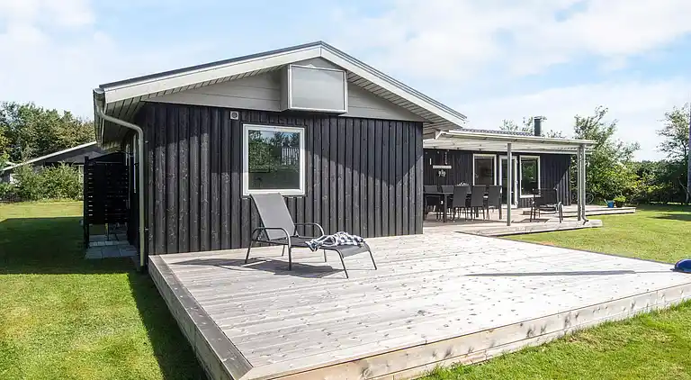 Holiday home in Skaven Strand