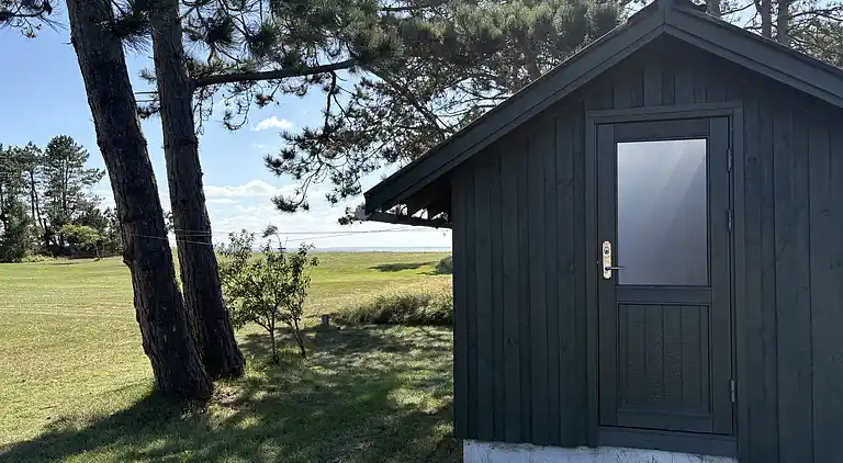 Gemütliches kleines Ferienhaus mit Meerblick