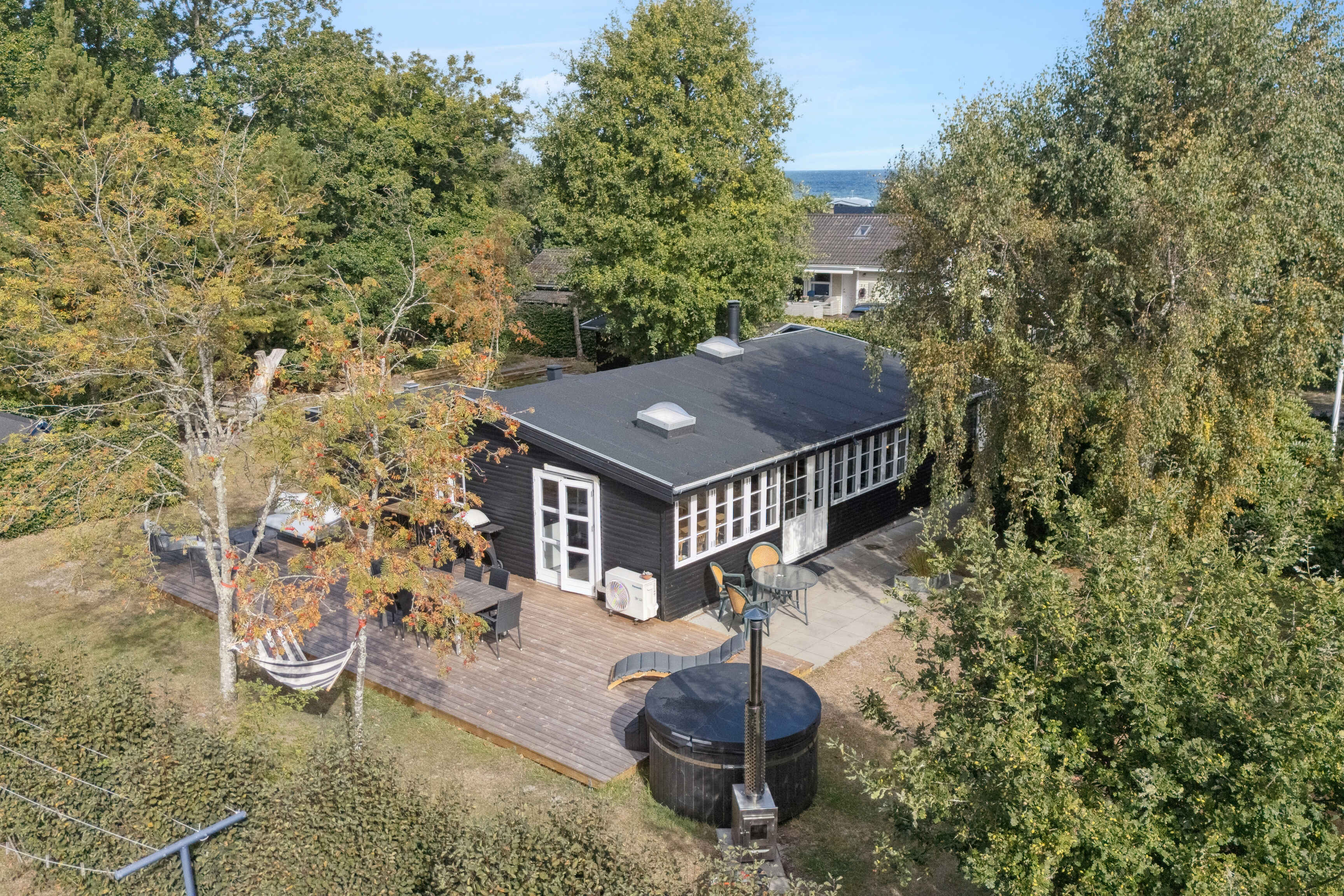 Ferienhaus f�r 6 Personen mit Whirlpool in Fjellerup