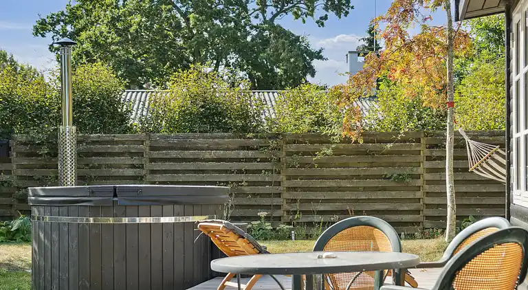 Charmerende sommerhus tæt på strand