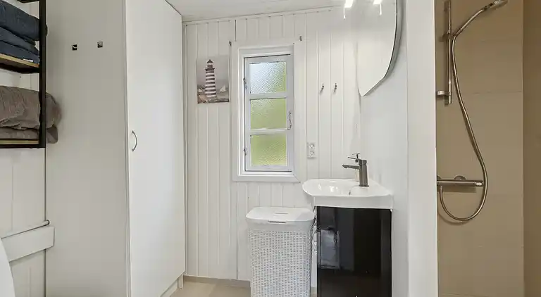 Charmerende sommerhus tæt på strand