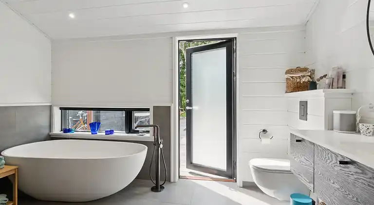 Dejligt lyst sommerhus ved Ordrup