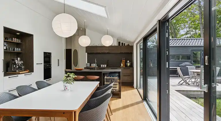 Dejligt lyst sommerhus ved Ordrup