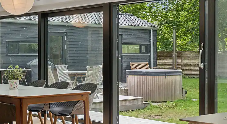 Dejligt lyst sommerhus ved Ordrup
